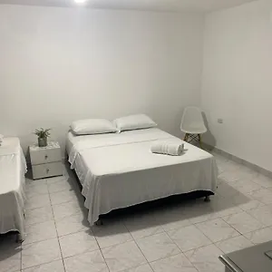  Habitación en casa particular Independientes Cerca Al Aeropuerto 1 Colombia
